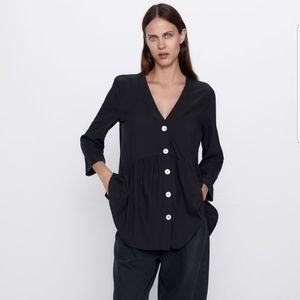 ZARA/Voluminous Buttoned Blouse